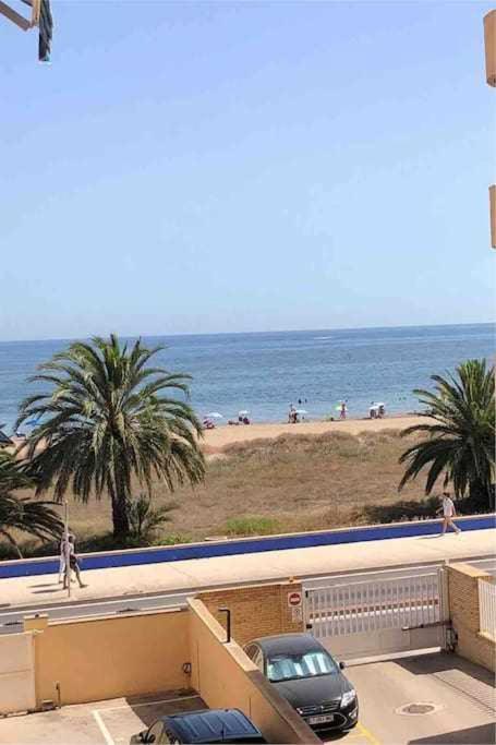 Vistas Al Mar A Escasos 50 Metros Denia